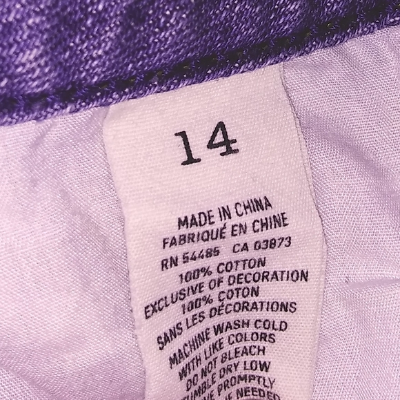 American Eagle Shorts - Picture 6 of 8